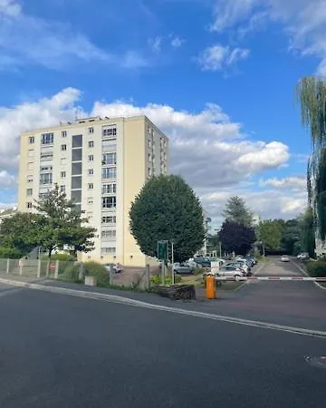 Privee Avec Acces A Des Espaces Partages カーン